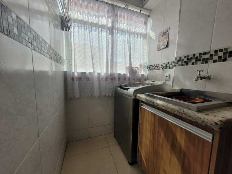 Apartamento à venda com 2 quartos, 62m² - Foto 7