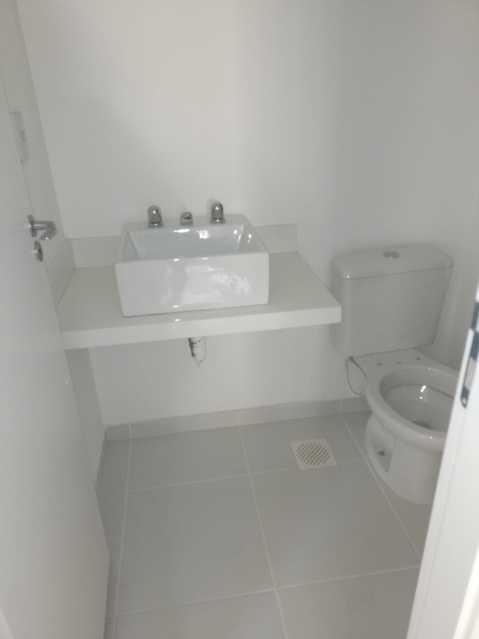 Apartamento à venda com 2 quartos, 65m² - Foto 18