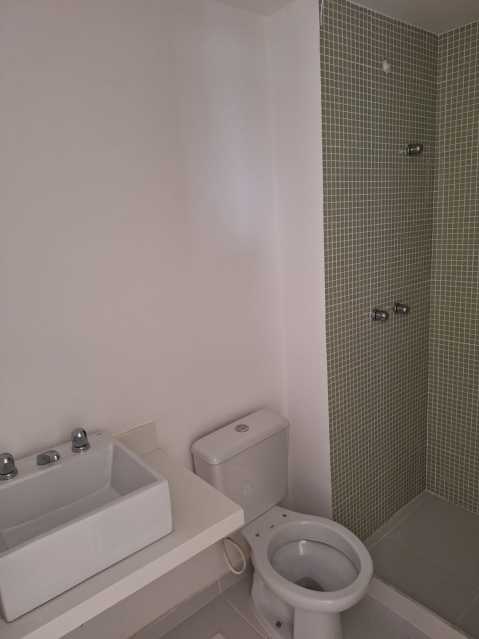 Apartamento à venda com 2 quartos, 65m² - Foto 19