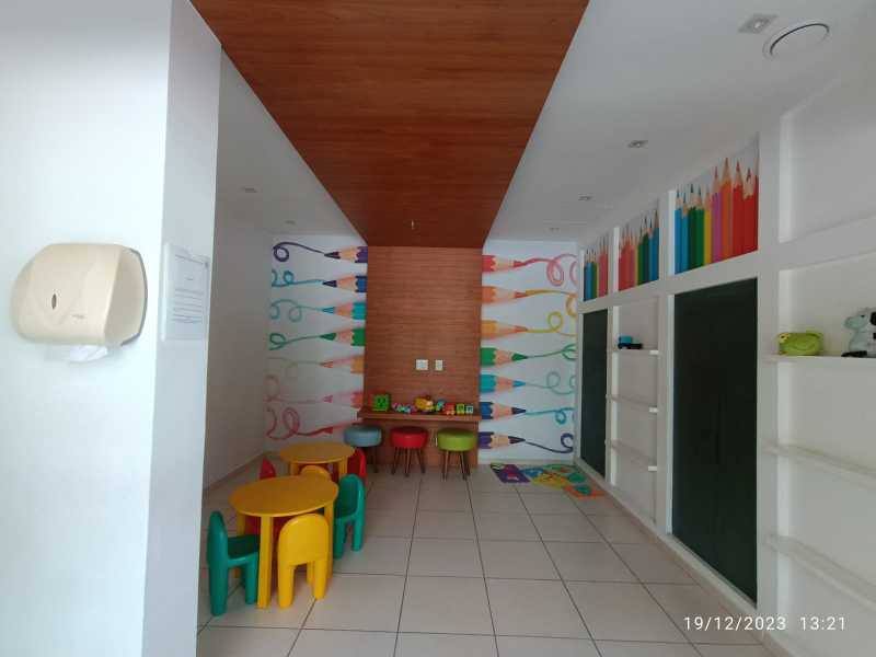 Apartamento à venda com 2 quartos, 65m² - Foto 22