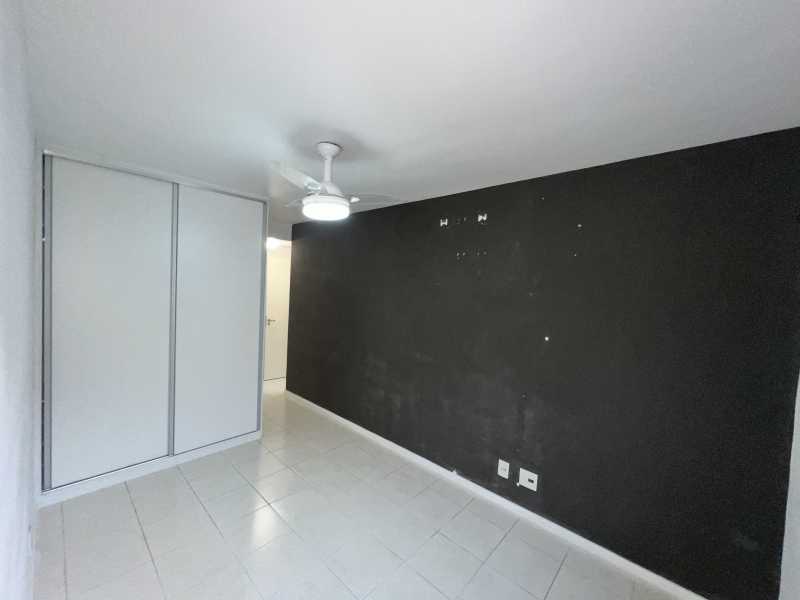 Apartamento à venda com 4 quartos, 96m² - Foto 12