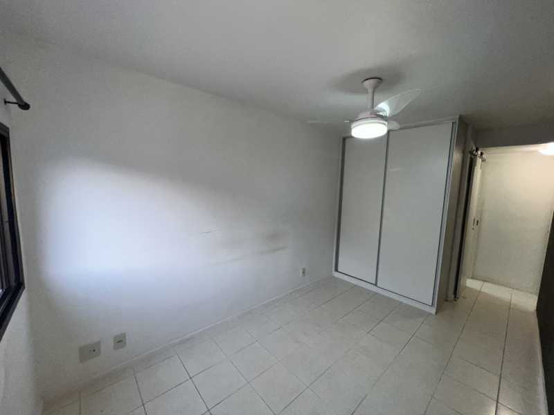 Apartamento à venda com 4 quartos, 96m² - Foto 13