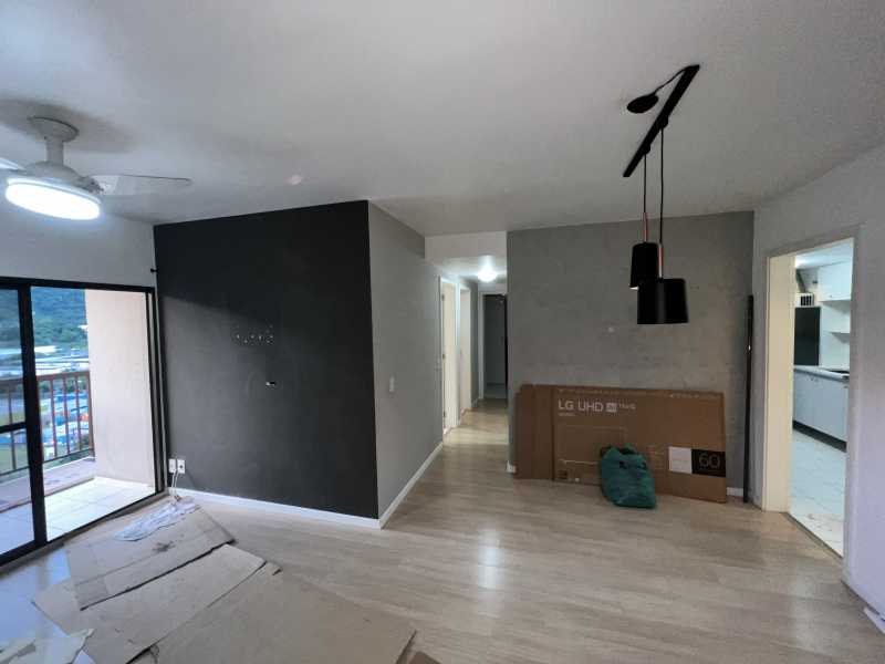 Apartamento à venda com 4 quartos, 96m² - Foto 2