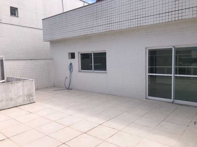 Cobertura à venda com 2 quartos, 223m² - Foto 5