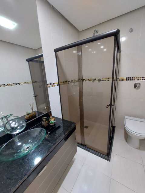 Cobertura à venda com 4 quartos, 200m² - Foto 10