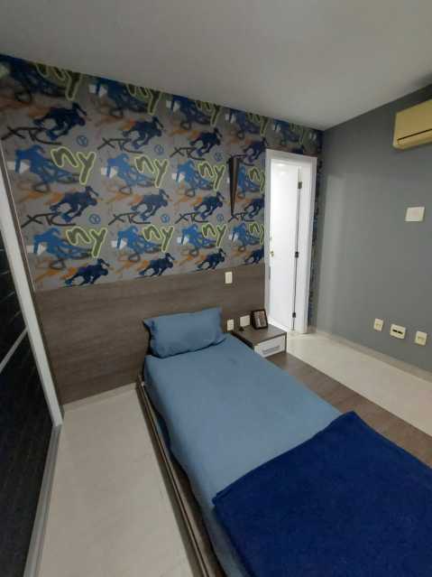 Cobertura à venda com 4 quartos, 200m² - Foto 12