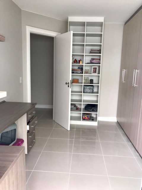 Apartamento à venda com 3 quartos, 110m² - Foto 14