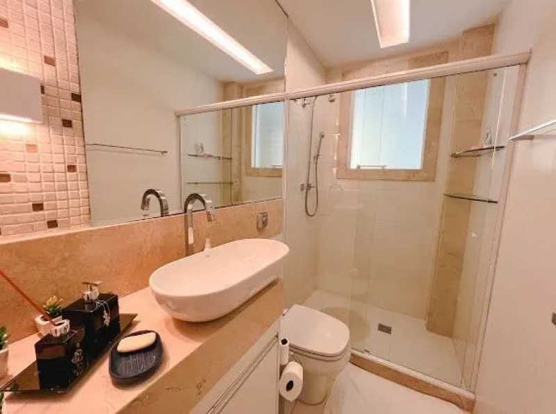 Casa de Condomínio à venda com 5 quartos, 450m² - Foto 7