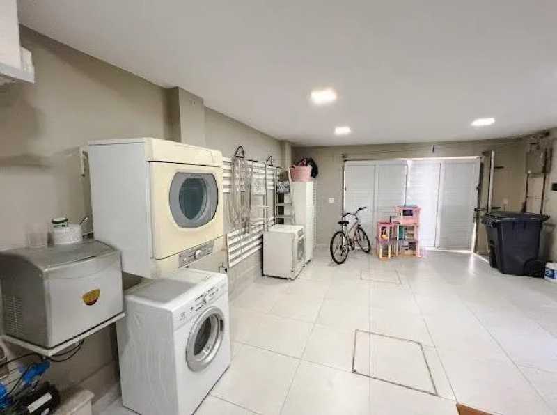 Casa de Condomínio à venda com 5 quartos, 450m² - Foto 4