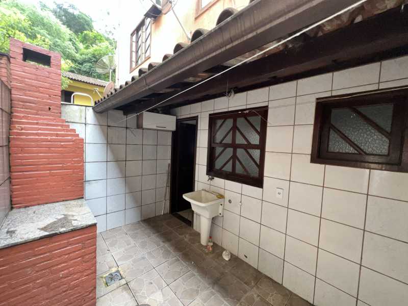 Casa de Condomínio à venda com 4 quartos, 120m² - Foto 12