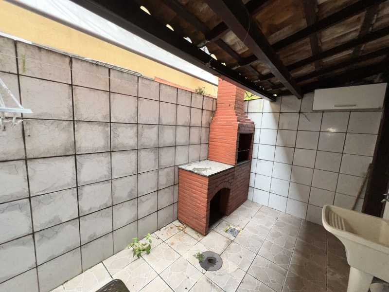 Casa de Condomínio à venda com 4 quartos, 120m² - Foto 9