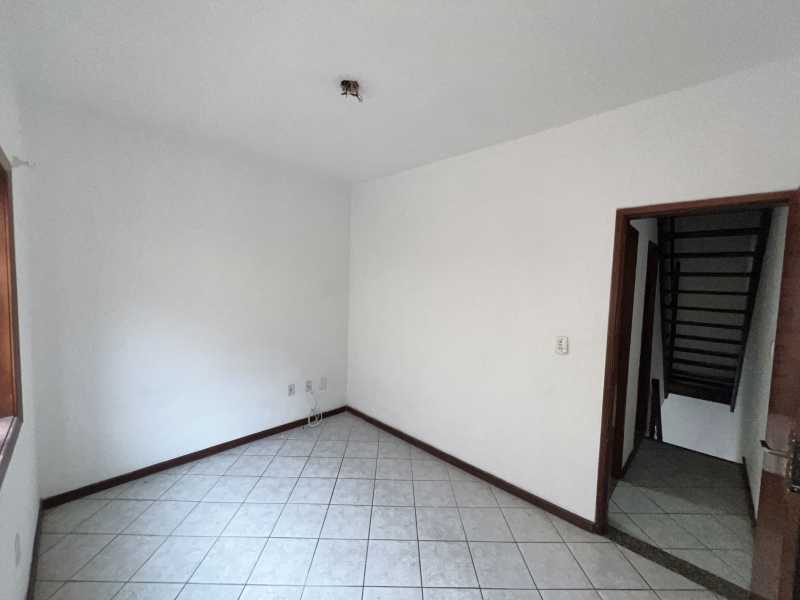 Casa de Condomínio à venda com 4 quartos, 120m² - Foto 18