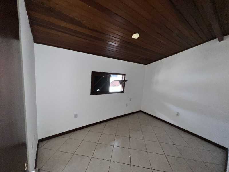 Casa de Condomínio à venda com 4 quartos, 120m² - Foto 20