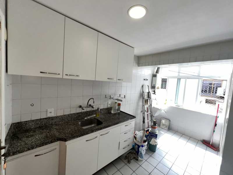 Apartamento à venda com 3 quartos, 100m² - Foto 19