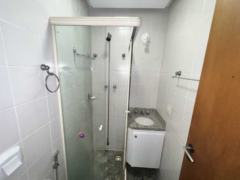 Apartamento à venda com 3 quartos, 100m² - Foto 9