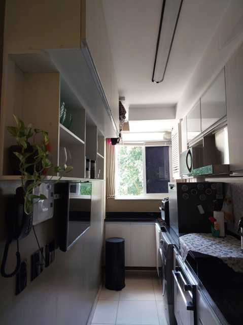 Apartamento à venda com 3 quartos, 67m² - Foto 8