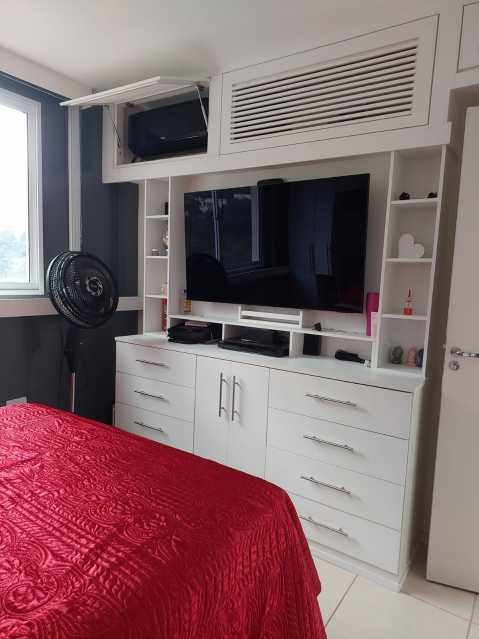 Apartamento à venda com 3 quartos, 67m² - Foto 14