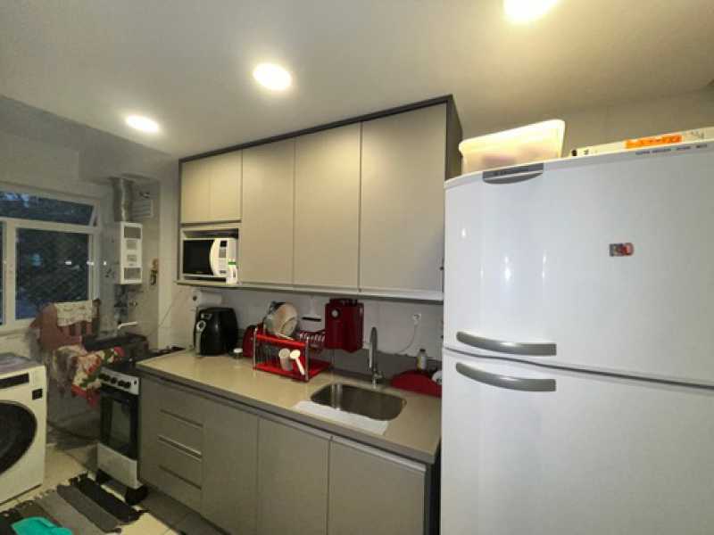 Apartamento à venda com 3 quartos, 67m² - Foto 8