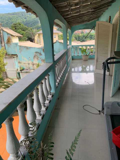 Casa de Condomínio à venda com 4 quartos, 400m² - Foto 12