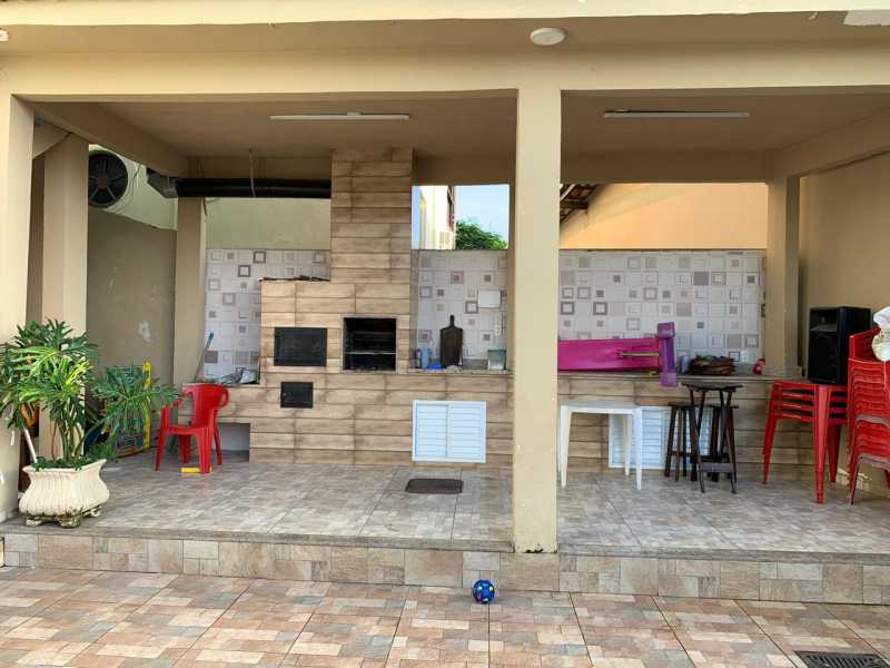 Casa de Condomínio à venda com 4 quartos, 400m² - Foto 4