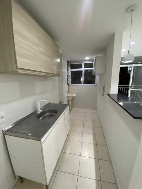 Apartamento à venda com 2 quartos, 53m² - Foto 2