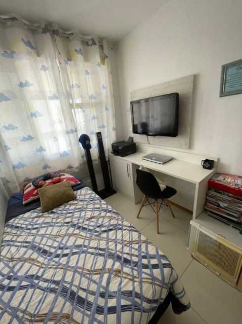 Apartamento à venda com 3 quartos, 83m² - Foto 12