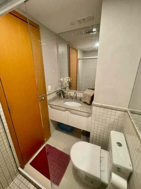 Apartamento à venda com 3 quartos, 83m² - Foto 14