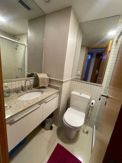 Apartamento à venda com 3 quartos, 83m² - Foto 15