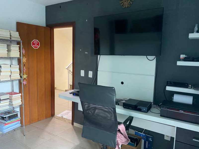 Casa de Condomínio à venda com 3 quartos, 290m² - Foto 14