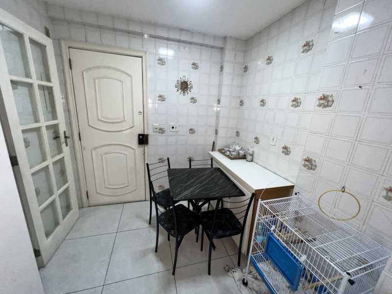 Apartamento à venda com 2 quartos, 71m² - Foto 5