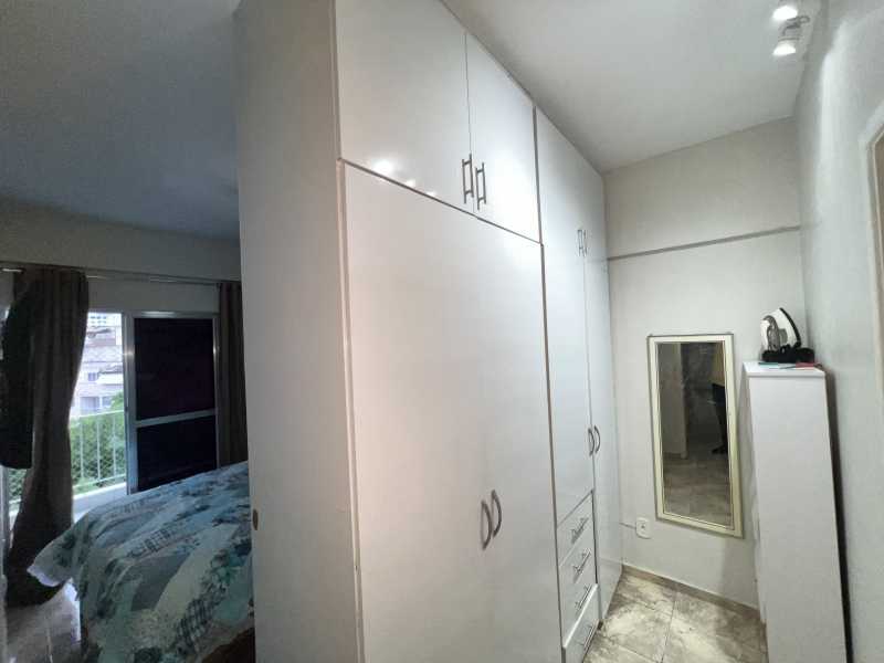 Apartamento à venda com 2 quartos, 71m² - Foto 17