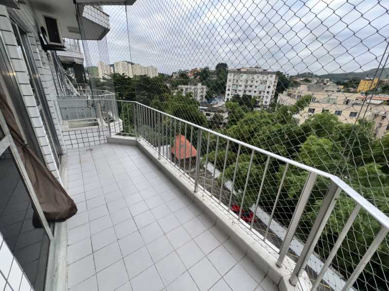 Apartamento à venda com 2 quartos, 71m² - Foto 23