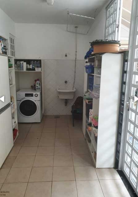 Casa de Condomínio à venda com 4 quartos, 225m² - Foto 11