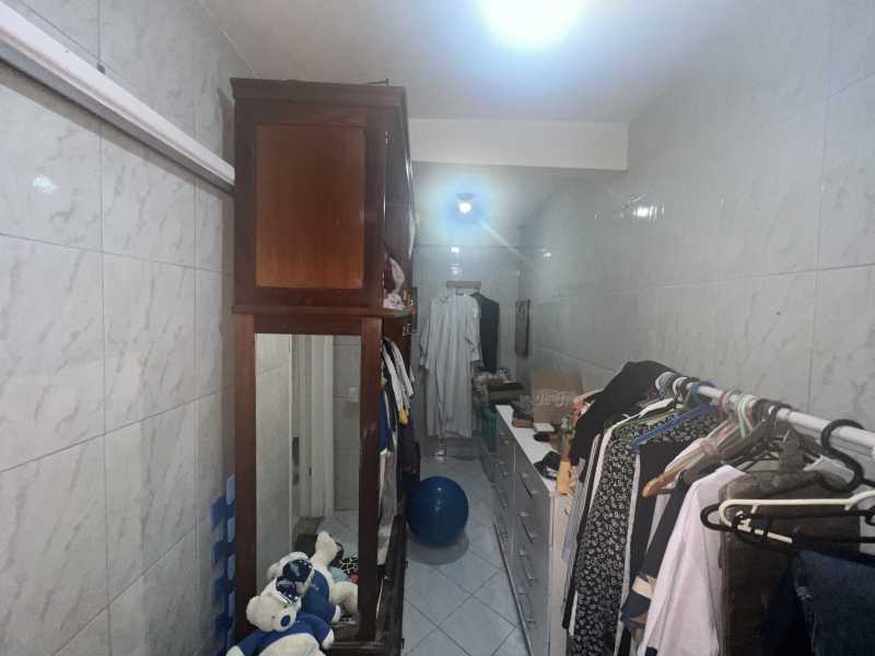 Casa de Condomínio à venda com 3 quartos, 195m² - Foto 20