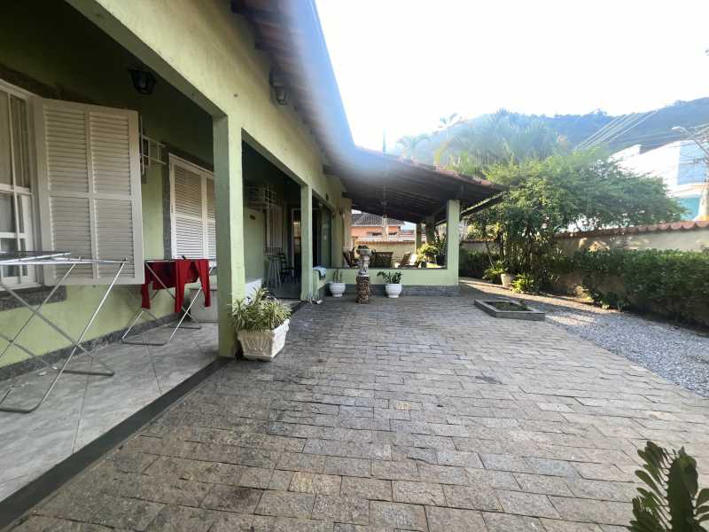 Casa de Condomínio à venda com 3 quartos, 195m² - Foto 5