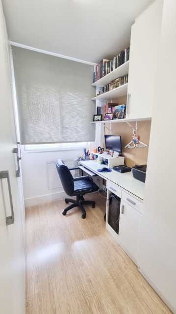 Apartamento à venda com 3 quartos, 69m² - Foto 13