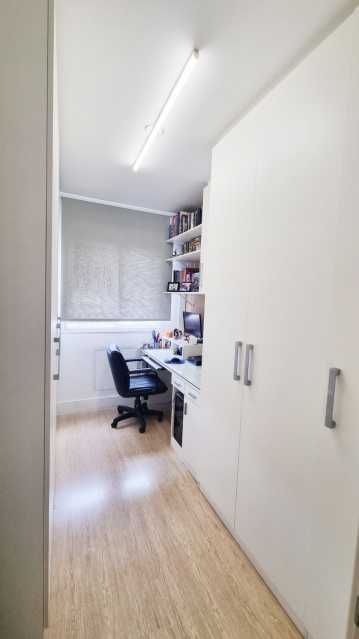 Apartamento à venda com 3 quartos, 69m² - Foto 11