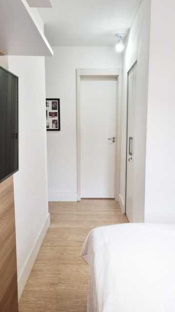 Apartamento à venda com 3 quartos, 69m² - Foto 24