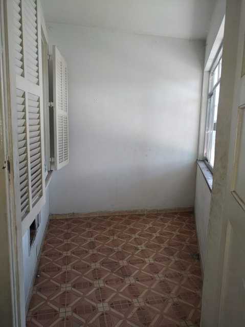 Apartamento à venda com 2 quartos, 63m² - Foto 2