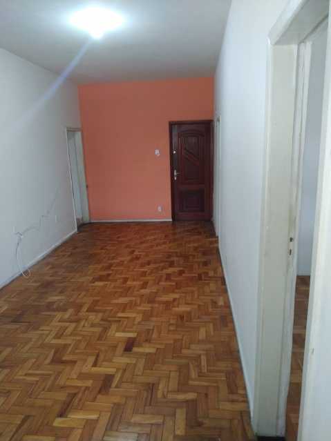 Apartamento à venda com 2 quartos, 63m² - Foto 5