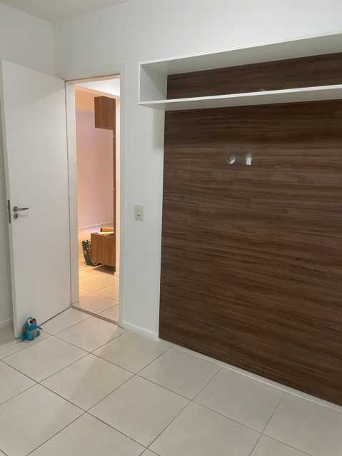 Apartamento à venda com 2 quartos, 60m² - Foto 12