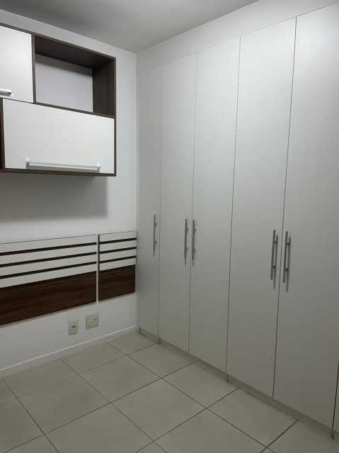 Apartamento à venda com 2 quartos, 60m² - Foto 14