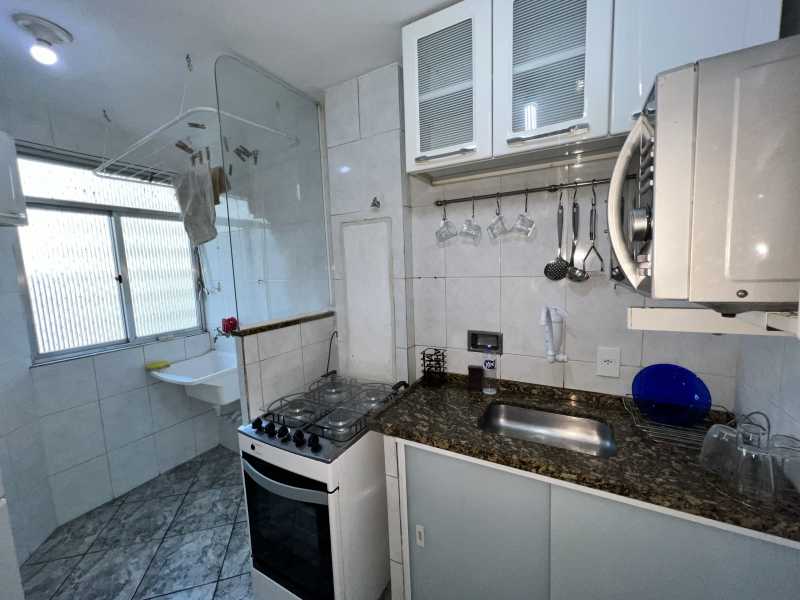 Apartamento à venda com 2 quartos, 48m² - Foto 21