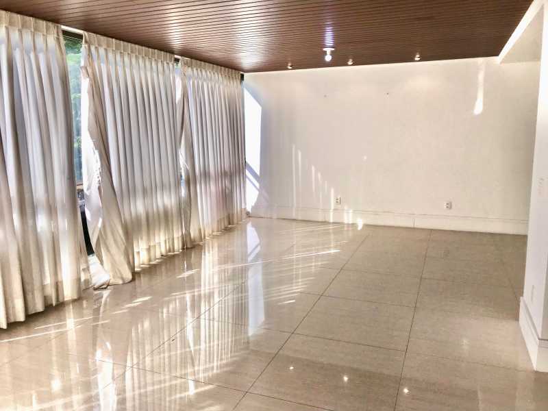 Apartamento à venda com 3 quartos, 120m² - Foto 10