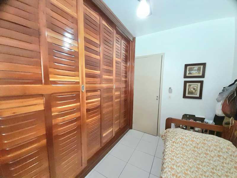 Apartamento à venda com 3 quartos, 110m² - Foto 9