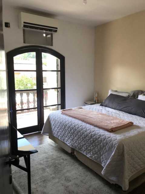 Casa de Condomínio à venda com 3 quartos, 600m² - Foto 15