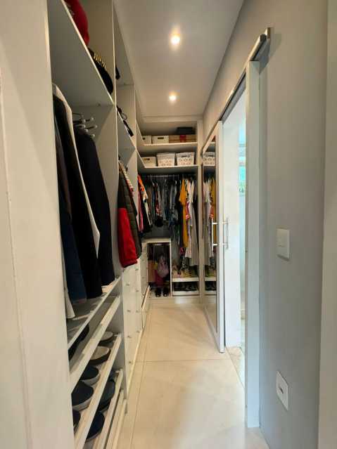 Casa de Condomínio à venda com 3 quartos, 200m² - Foto 22