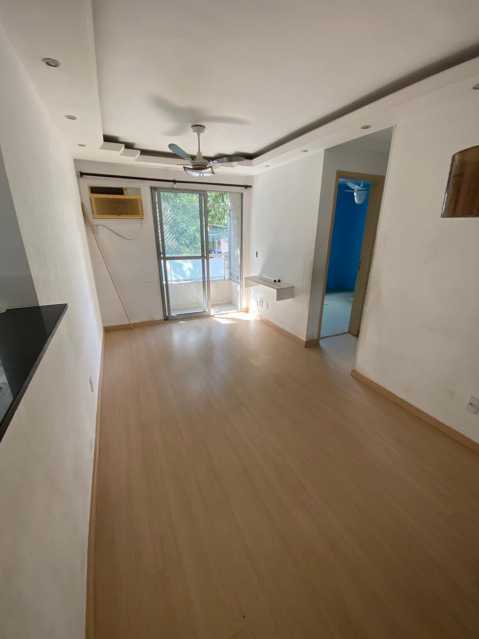 Apartamento à venda com 2 quartos, 46m² - Foto 1