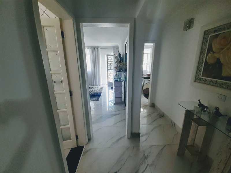 Casa à venda e aluguel com 4 quartos, 600m² - Foto 19