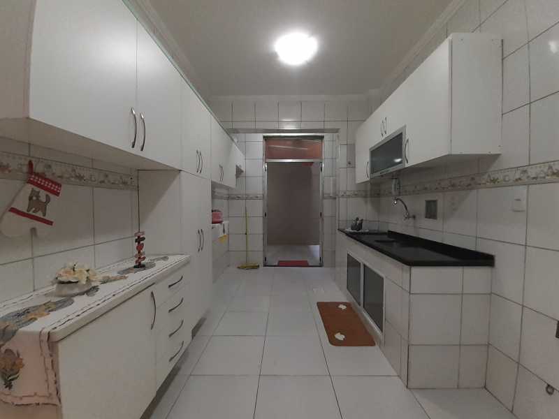 Apartamento à venda com 3 quartos, 105m² - Foto 4